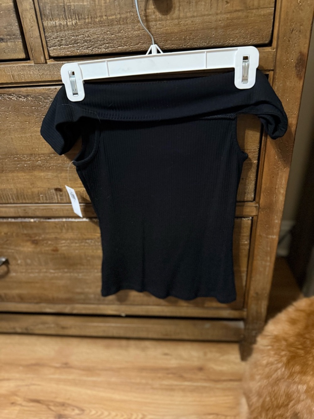 Old Navy Black Ribbed Off-Shoulder Tank Top